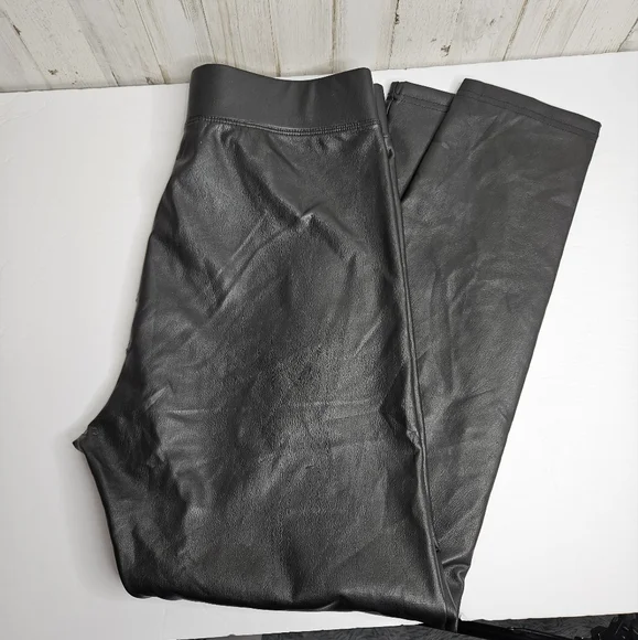 CI Sono Black Faux Leather Leggings Stretch Vegan Leather NWOT Ladies Size XL - Picture 8 of 11